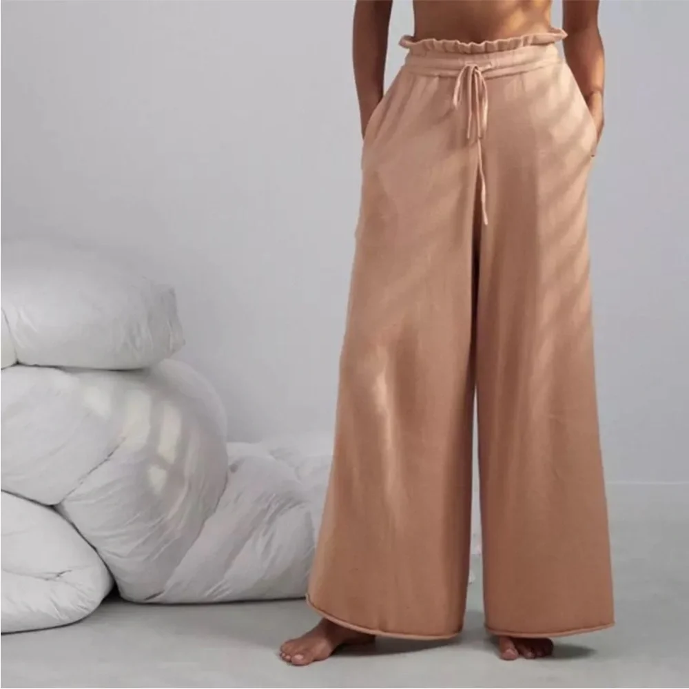 Lunya cozy cotton silk relaxed pant - Brand new still in package - Picture 1 of 3